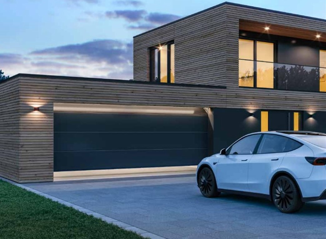 materials are garage doors made of